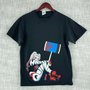 Harley Quinn womens size medium short sleeve shirt 1088